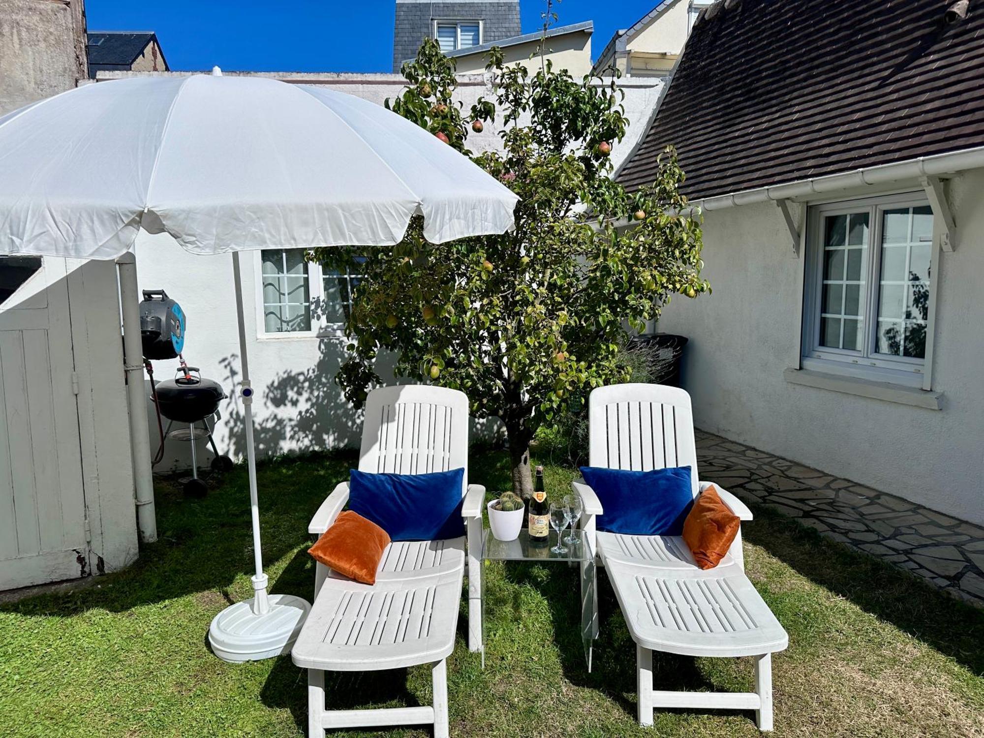 Relax Home Maison Et Studio Ensemble Deauville Exteriör bild